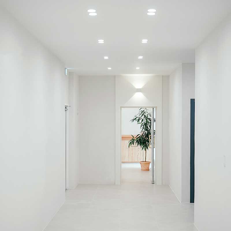 maintenance leds pour garantir la sécurité et la qualité de l'accueil des employés et du public