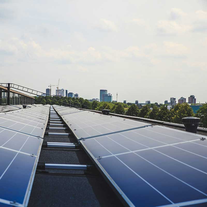 maintenance leds pour garantir la sécurité et la qualité de l'accueil des employés et du public